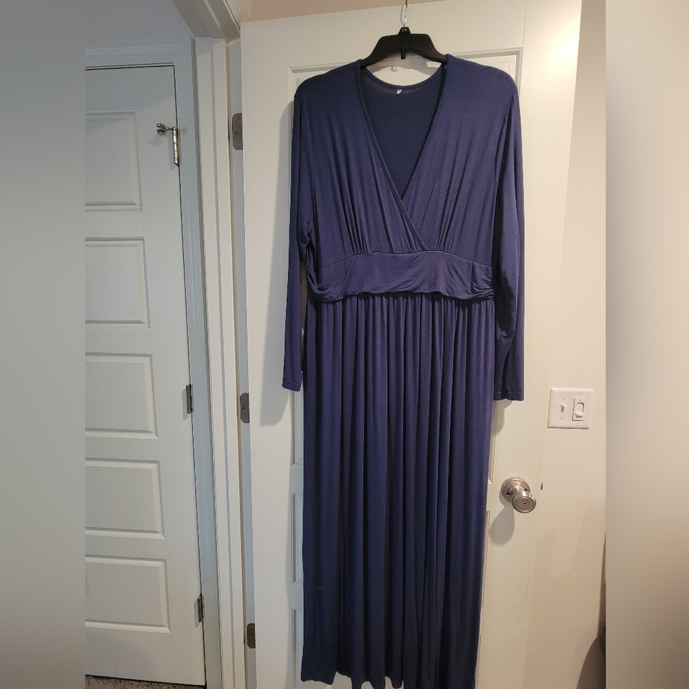 Plus Size Navy Maxi Dress 4x